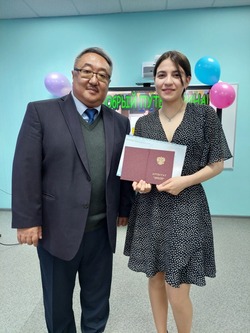 Аттестат единственной выпускнице вручили в селе на Сахалине