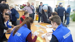 Путин пообещал поддержать волонтеров старшего поколения