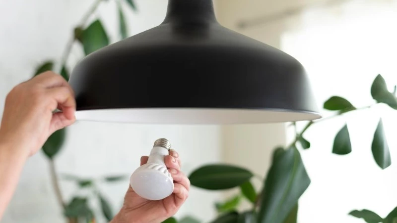 Отключения света в Южно-Сахалинске 11 августа: список адресов