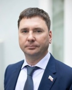 Максим Козлов
