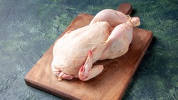 Птицефабрика «Островная» продлила акцию на мясо птицы