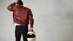 Мотоциклист без прав в Ногликском округе повторно сел пьяным за руль и попал в аварию 