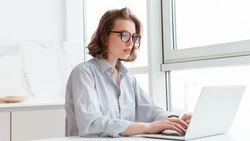 Эксперты ВТБ рассказали, как снизить риски ИИ галлюцинаций