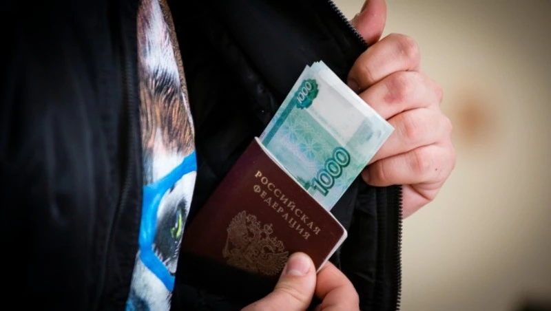 Мужчина из Корсакова фиктивно зарегистрировал у себя 50 человек