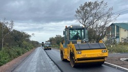 Более 3,5 км дорог построили в селах Сахалина за три года