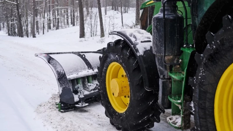 Управляйкам Южно-Сахалинска выдали предостережения за плохую расчистку дворов 