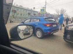 В центре Южно-Сахалинска собралась пробка 