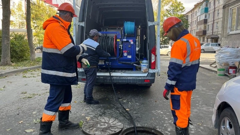 Каждый день таит сюрпризы: сотрудники аварийных бригад на Сахалине рассказали о своей работе