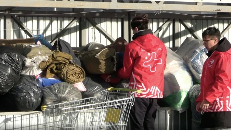 Волонтеры Сахалина передали военнослужащим большую партию подарков в зону СВО