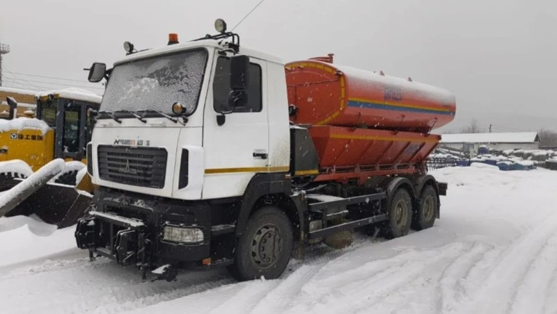 Автопарк в Макаровском районе расширили благодаря Народной программе «Единой России»