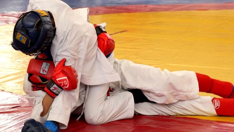 В командном турнире сахалинских рукопашников победитель взял 22 медали