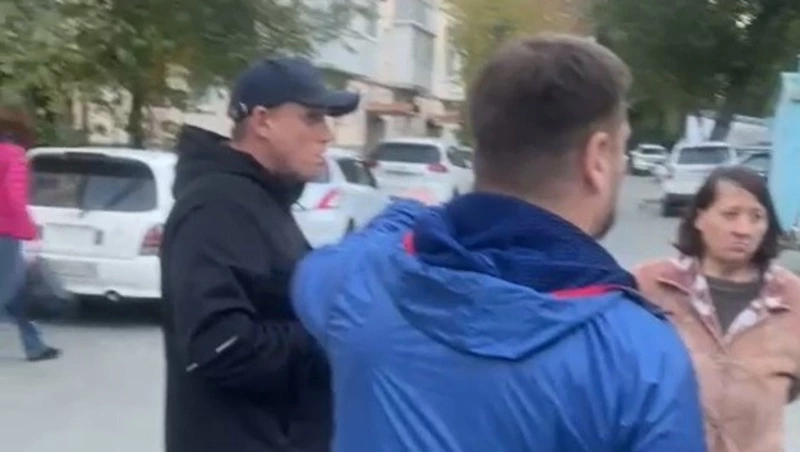 Тепло вернут в дома на улице Космонавта Поповича в Южно-Сахалинске до 15 октября