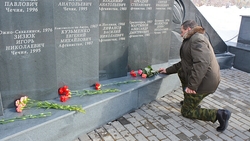 На Сахалине почтили память воинов-интернационалистов