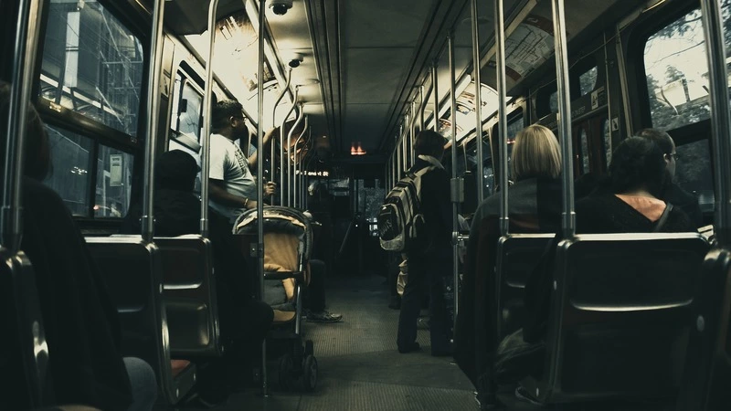 Мэрия Анивы проверит, сколько пассажиров влезут в автобус до Южно-Сахалинска