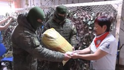 Волонтеры с Сахалина передали более 20 маскировочных сетей военнослужащим ВВО