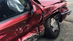 Сахалинец  угнал автомобиль и через 20 метров попал на нем в аварию