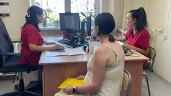 На Сахалине проводники счастливого материнства помогают женщинам уверенно пройти беременность 