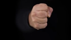 Пьяный мужчина до смерти избил собутыльника в Корсаковском районе