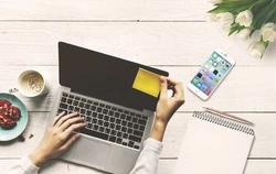 Пособия на детей, техосмотр, оформление жилья. Правительство расширяет возможности портала "Госуслуги"