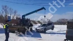 «Срочно уберите авто»: машины рыбаков эвакуировали в селе Стародубском