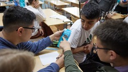 Школьники Южно-Сахалинска приняли участие в голосовании за общественные территории
