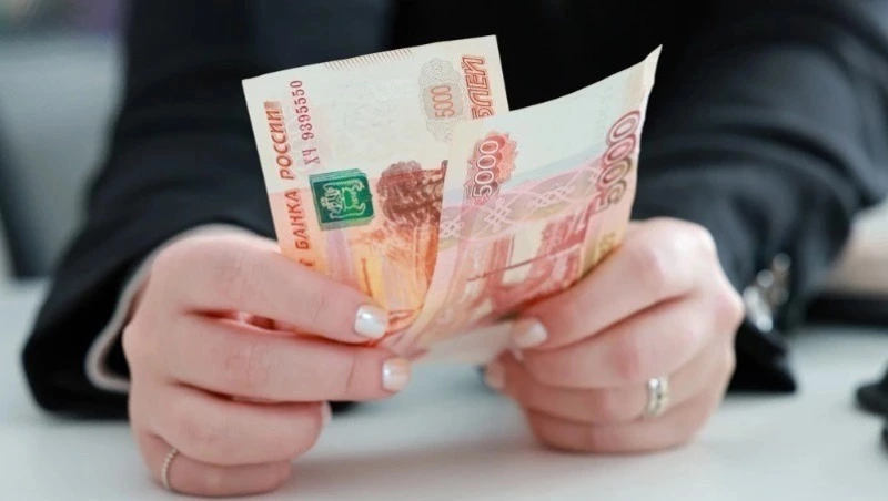 Госдума рассматривает инициативу о ежемесячном пособии для ветеранов труда