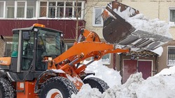 Более 350 дворов за 29 января расчистили управляющие организации в Южно-Сахалинске