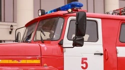 Пожарные за 10 минут потушили горящий мусоропровод в МКД в Южно-Сахалинске