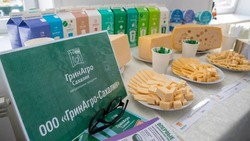 Фермеры Сахалина увеличили производство молока благодаря помощи властей