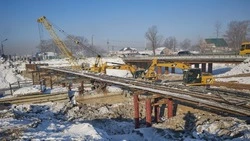 Новый мост через реку Сусуя в Южно-Сахалинске достроят до 1 июля 2024 года