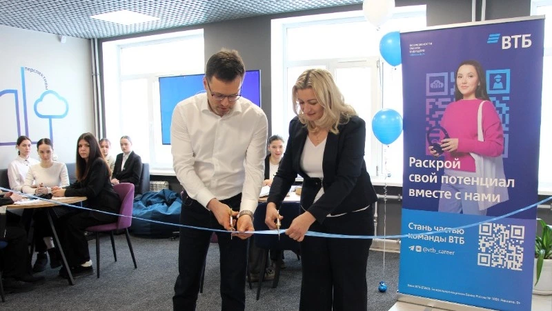 Коворкинг в педколледже СахГУ: «инвестиция в новую культуру совместной работы и творчества»