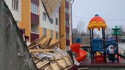 Один человек погиб при обрушении кровли в Александровске-Сахалинском