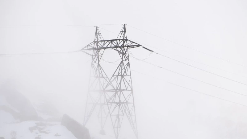 Бригады электриков в Южно-Сахалинске находятся в режиме повышенной готовности из-за циклона