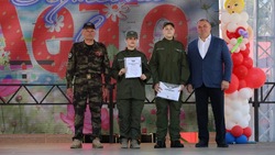 В Южно-Сахалинске вручили сертификаты первым выпускникам центра военно-спортивной подготовки «Воин»