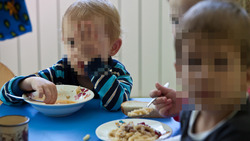 В детсадах Южно-Сахалинска ищут новую схему питания
