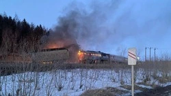 Следком начал доследственную проверку после ДТП с участием поезда в Долинском районе