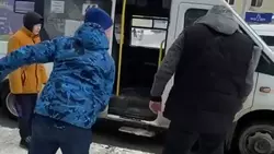 Кто прав: детский омбудсмен воздержалась от оценок драки школьника и водителя в Южно-Сахалинске