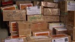 Аптечки, продукты, дождевики: 60 посылок для мобилизованных собрали в Холмском районе