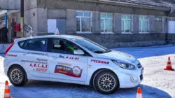 Автомобилей для сдачи экзаменов по вождению в Поронайске хватает — ГИБДД