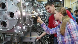 Школьников Сахалина пригласили в зимнюю школу физика «Архимед» в Новосибирске