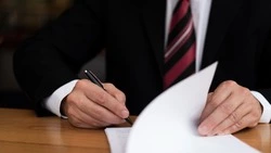 Спортшкола в Аниве выставила требования к закупке, нарушающие антимонопольное законодательство 