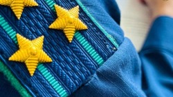 Мужчина сам себе вызвал скорую после нападения собутыльницы с ножом в Невельске