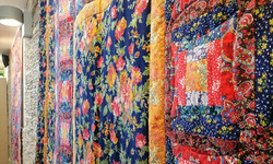 Выставку одеял из антикварных ситцев и сатинов открыли в Южно-Сахалинске