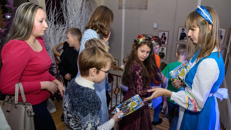 Комиксы с сахалинскими актерами подарят зрителям Чехов-центра в Южно-Сахалинске