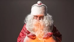 Дед Мороз и Снегурочка подарят детям праздник 19 декабря в Южно-Сахалинске