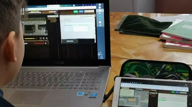 На Сахалине проводят конкурс для учителей, которые лучше всех освоились на дистанционке