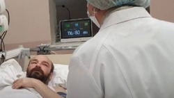 Спасенного в Охотском море Пичугина выписали из больницы Магадана