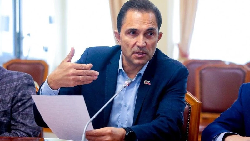 Госдума приняла бюджет на «трехлетку» с социальными поправками «Единой России»