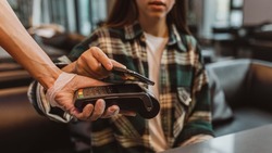 Ложная тревога: Т-Банк опроверг сообщение о проблемах с картами Visa и Mastercard в России