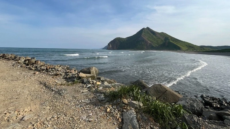 В последний день весны на Сахалине туманно и прохладно, на Курилах — ветрено
